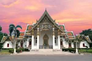 hotel near wat phra si mahathat 1